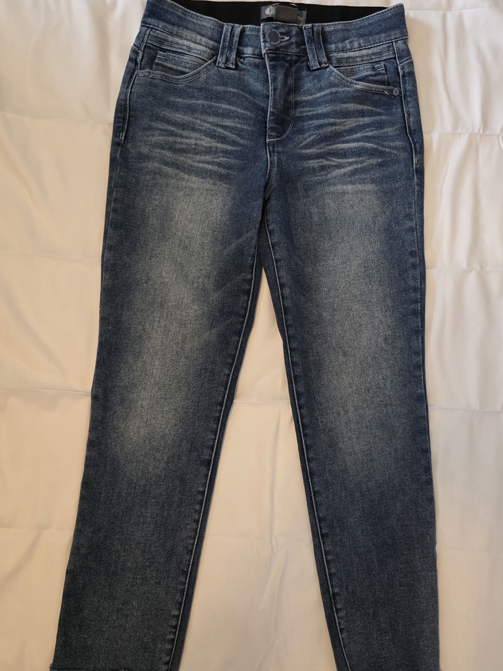 Democracy Dark Blue Ankle Crop Skinny Jeans